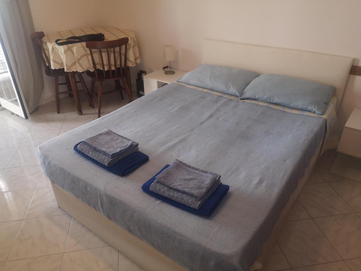 Appartamento Casa Angelina Roma Esterno foto