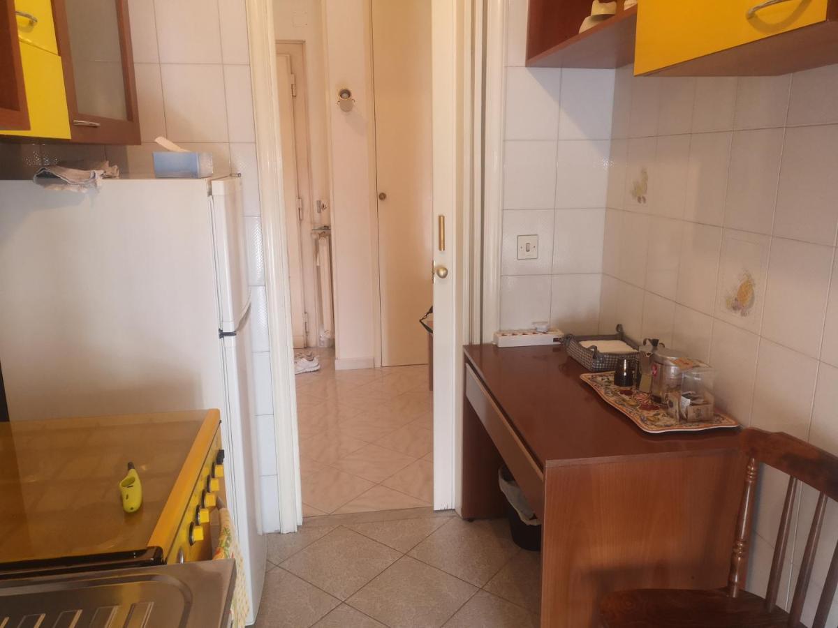 Appartamento Casa Angelina Roma Esterno foto
